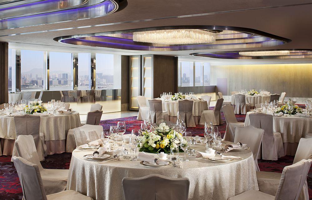 Renaissance Hong Kong Harbour View Hotel Restaurant photo