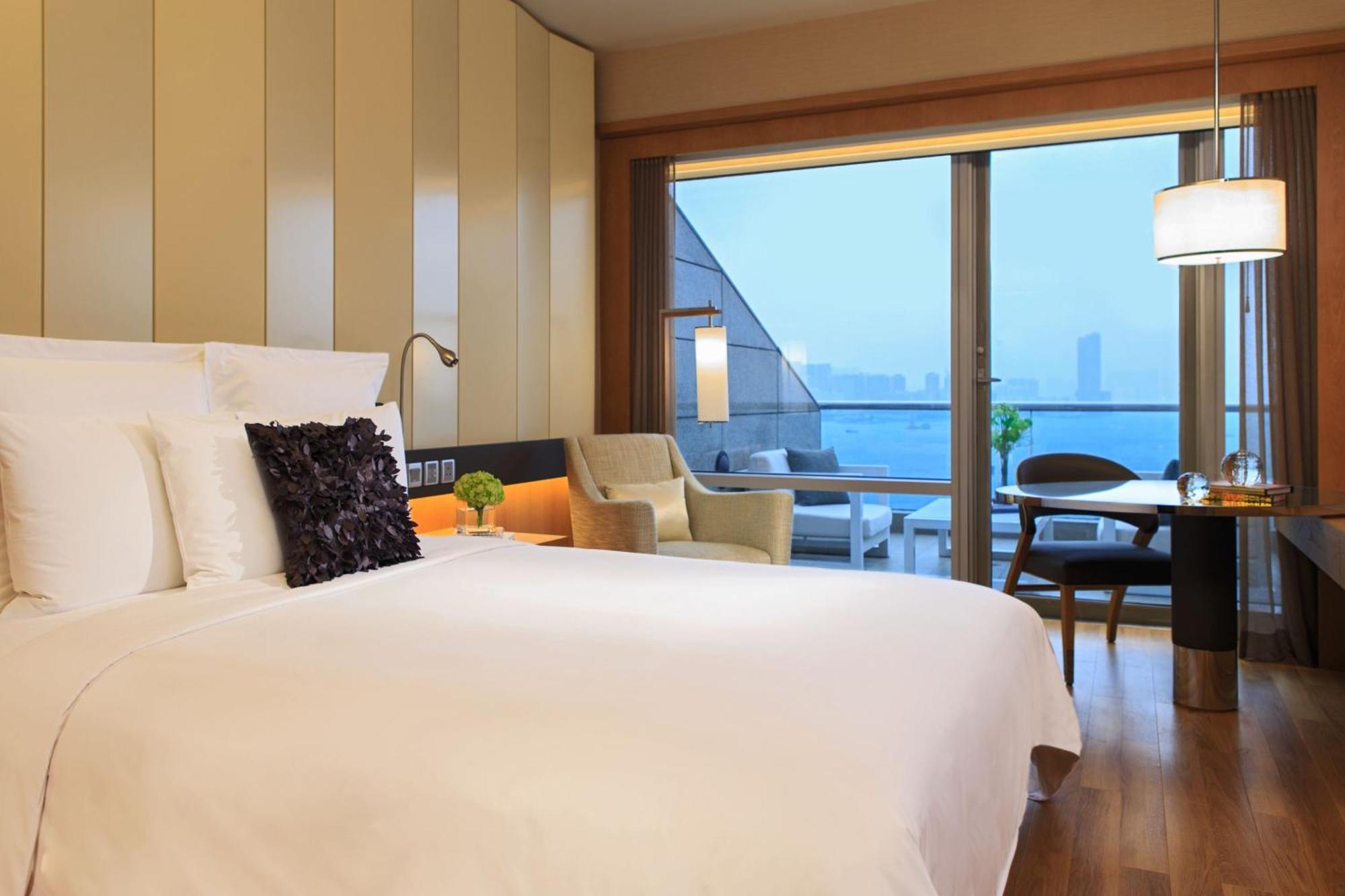 Renaissance Hong Kong Harbour View Hotel Extérieur photo