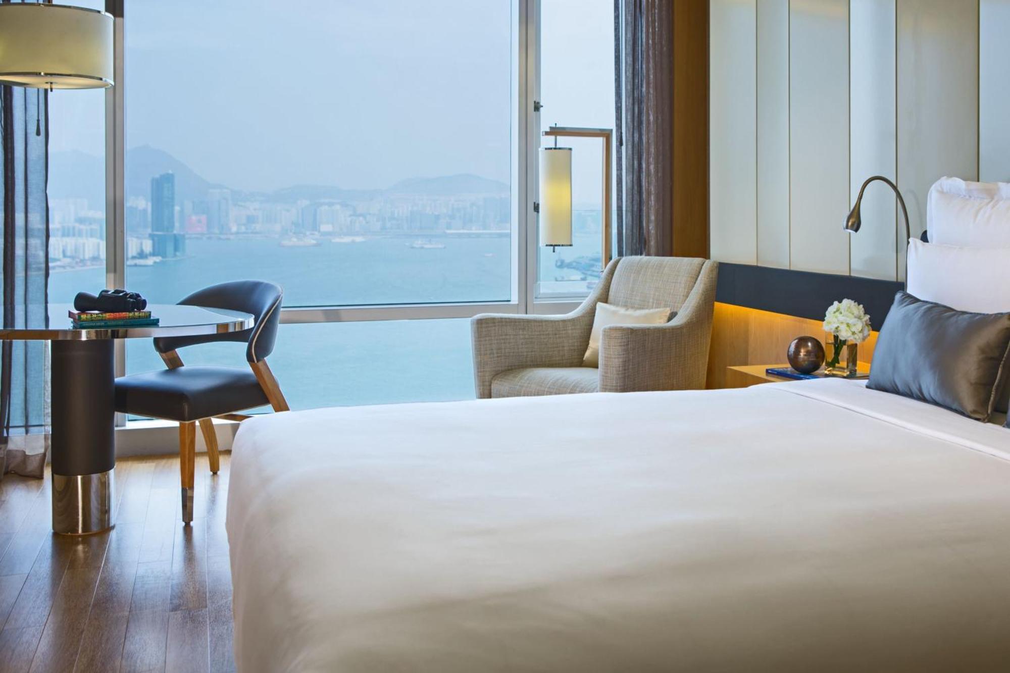 Renaissance Hong Kong Harbour View Hotel Extérieur photo